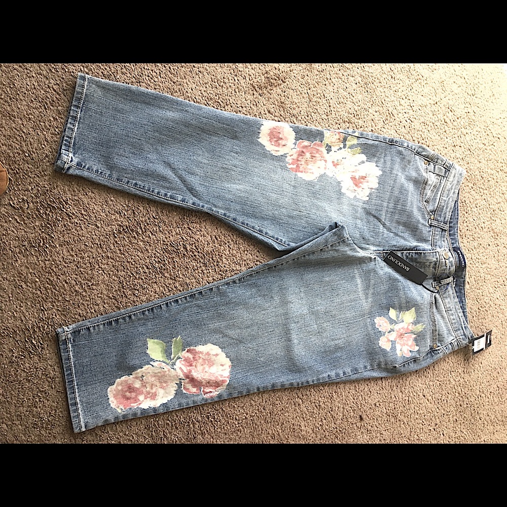 Bandolino crop tags attached $54 new